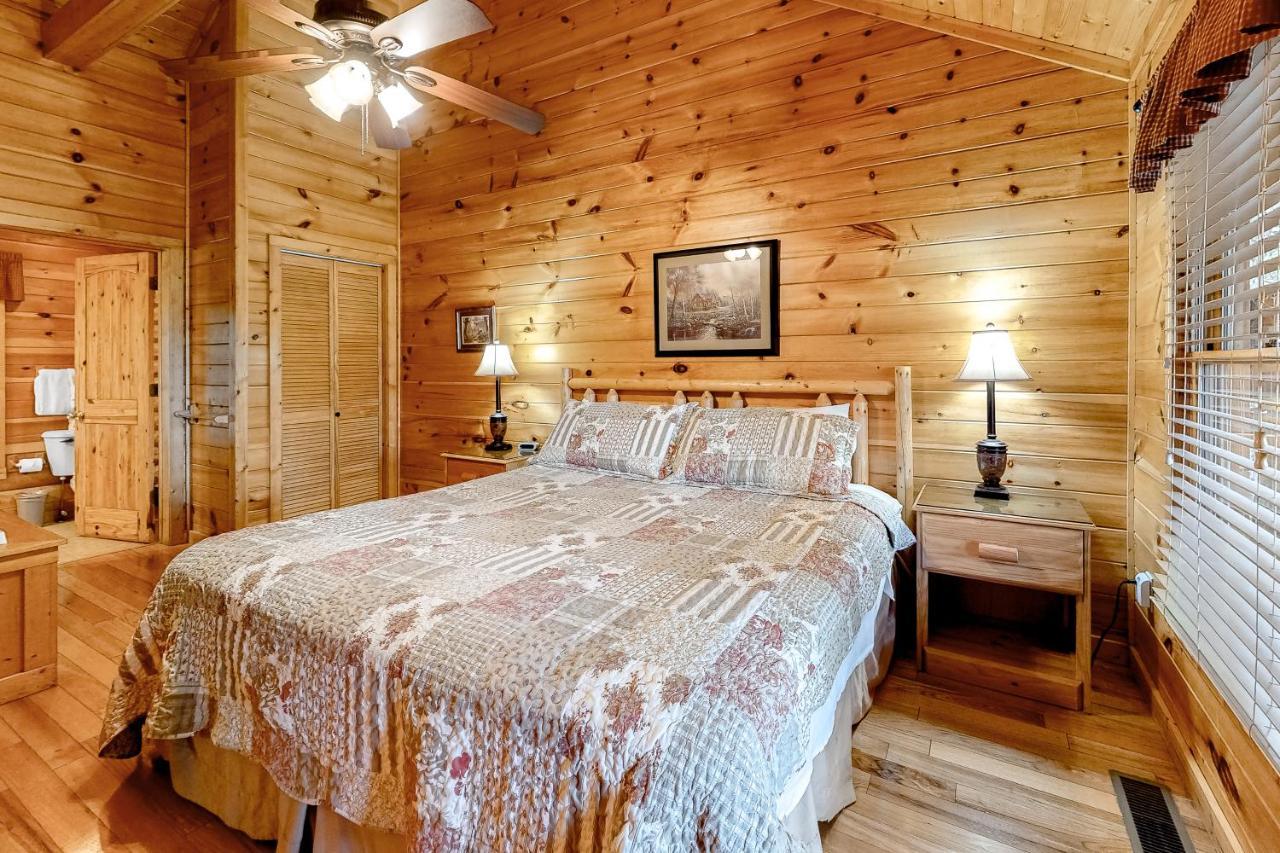 Hills Hideaway Vila Sevierville Exterior foto